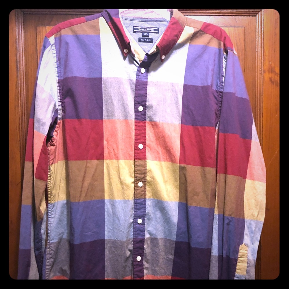 Tommy Hilfiger men’s large colorful button down